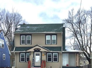 1076 Rushleigh Rd, Cleveland Heights, OH 44121