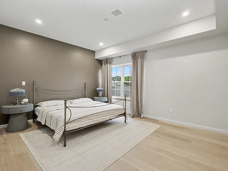 63 Church St #4 — Photo 14