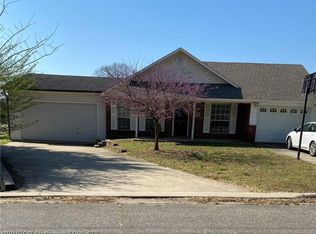 201 Gar Creek Ln, Ozark, AR 72949