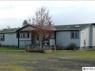1294 Cascade Dr, Lebanon, OR 97355