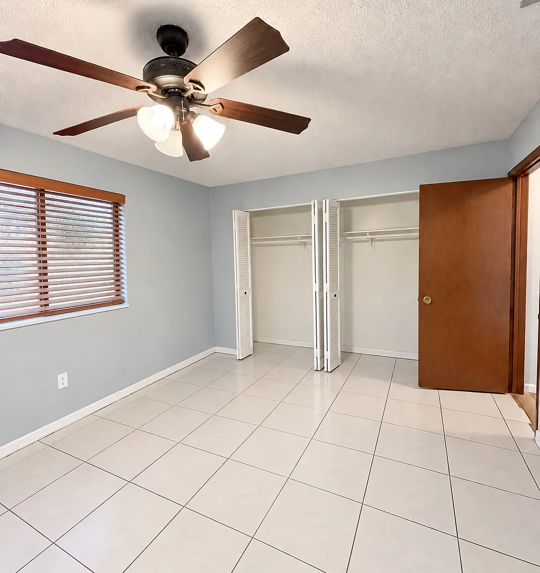 3 bed, 1800 sqft, $2,700 — Photo 4