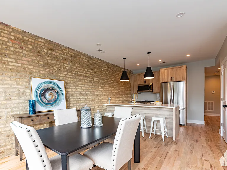 2457 W Logan Blvd — Photo 5