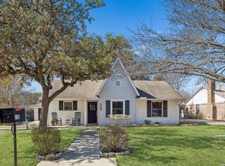 138 Oak Grove Dr, Boerne, TX 78006