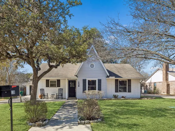 138 Oak Grove Dr, Boerne, TX 78006