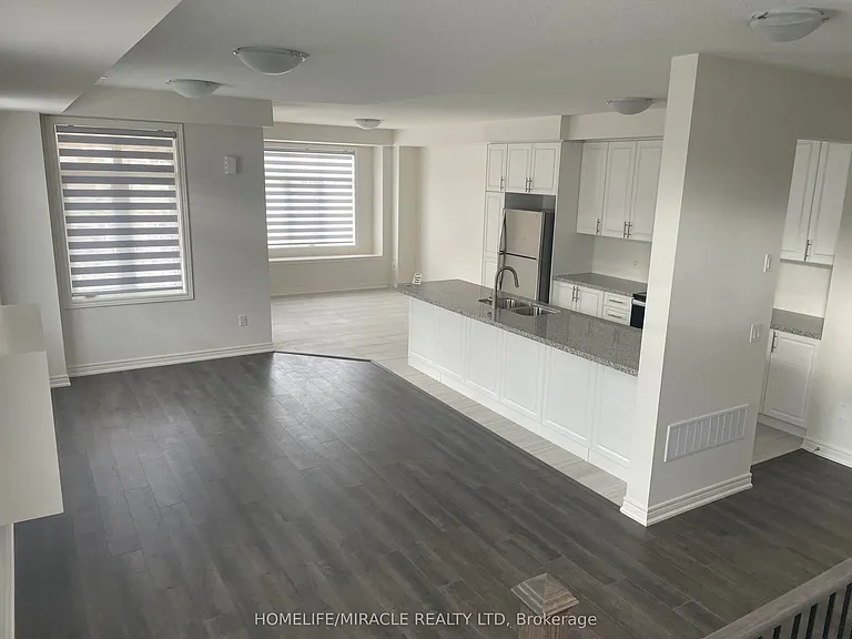 460 Silver Maple Rd — Photo 7
