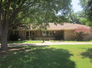 11 Avenue K E, Haskell, TX 79521