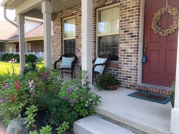 2nd image of 4759 Saintsbury Ct
