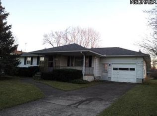 1437 W 33rd St, Lorain, OH 44053