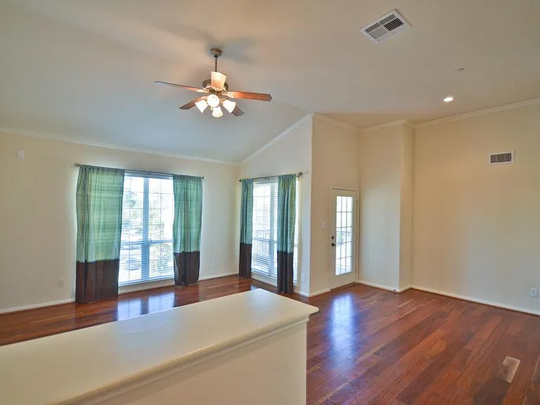 6607 Lake Woodlands Dr #531 — Photo 14