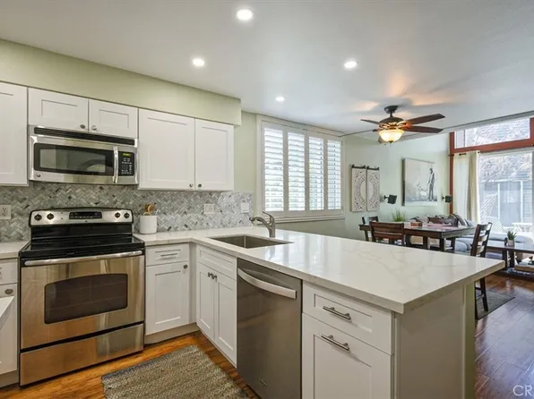 25467 Pine Creek Ln, Wilmington, CA 90744