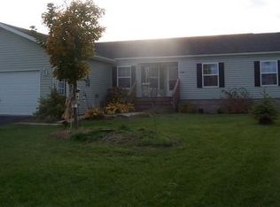 3474 Oxford Ln, Geneseo, NY 14454