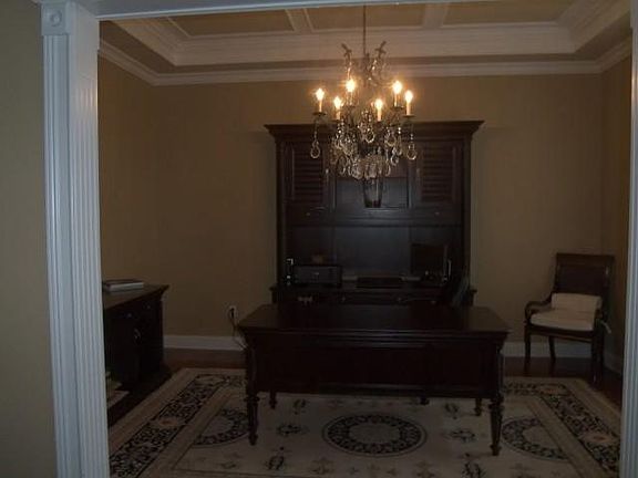 5th image of 1861 Deerhaven Ln