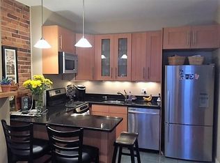 12 Aberdeen St #1, Boston, MA 02215
