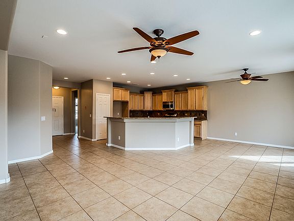 3rd image of 26783 W Irma Ln