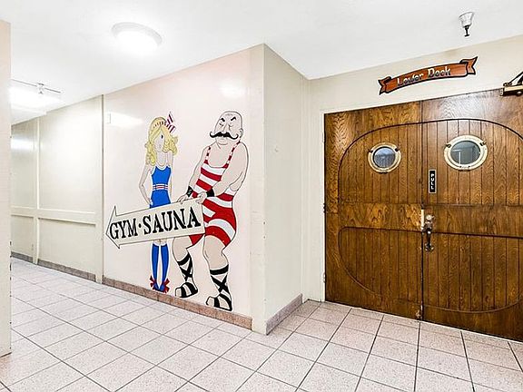 3rd image of 1140 Ocean Blvd #219