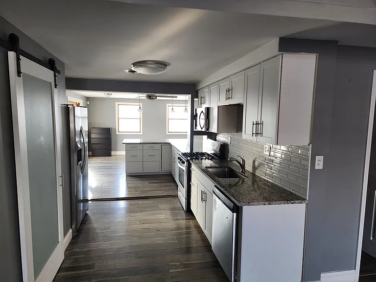 6020 Juniata St — Photo 9