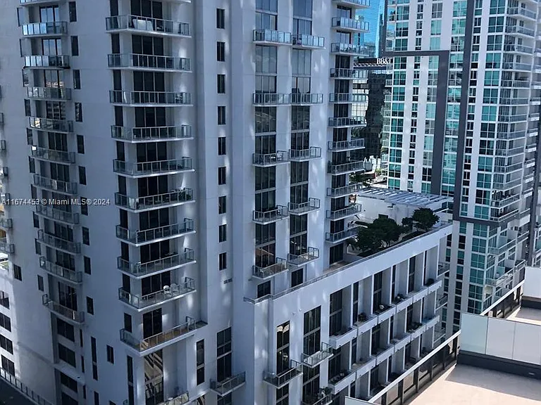 1000 Brickell Plz #2109 — Photo 15