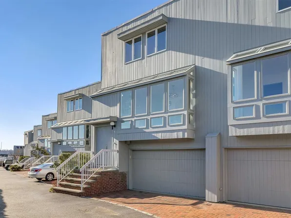 6 Anchor Way #25, Port Washington, NY 11050