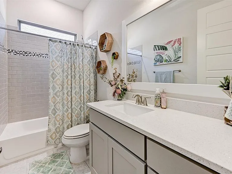 4221 Davis Oak Dr — Photo 18