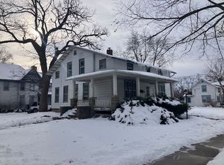 404 S Main St #1, Delavan, WI 53115