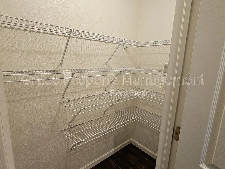 11016 Claude Ct — Photo 5