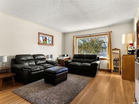 5th image of 2309 Argyle St