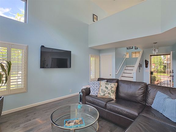 5th image of 8381 Suntree Pl