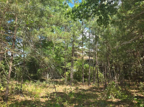 13824 Newberry Rd, Blair, SC 29015