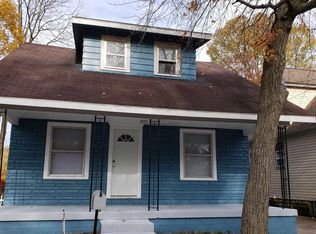 304 S Shore Dr, Elkhart, IN 46516