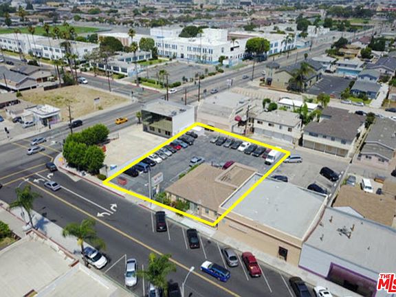 3rd image of 1341 W Gardena Blvd