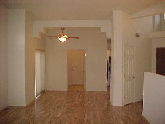 5th image of 4401 Turnberry Cres