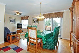 Living Room / Dining Room