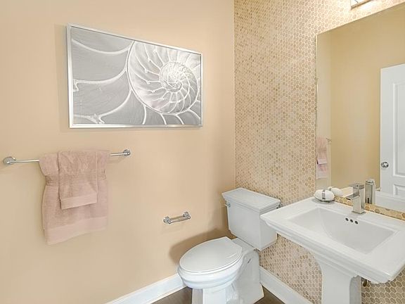 3rd image of 1206 Lemond Dr