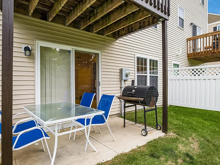 328 Lemery Dr — Photo 26