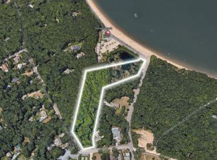 6-A Stearns Point Rd, Shelter Island, NY 11964