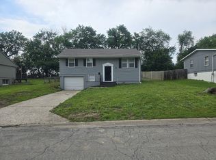 8504 E 91st St, Kansas City, MO 64138