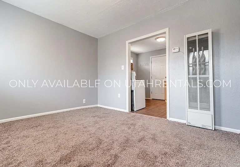 1075 S Jeremy St #2 — Photo 8