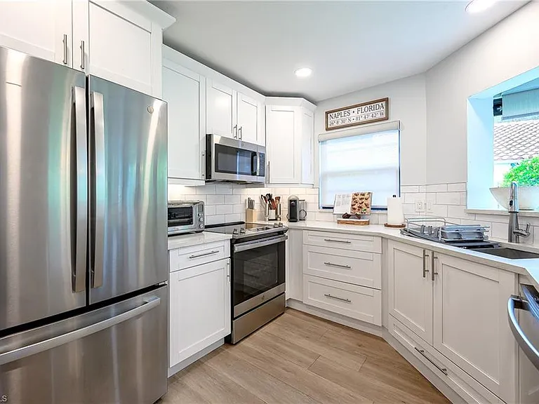 719 Reef Point Cir #13 — Photo 9