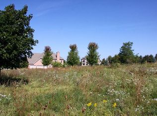 118 Governors Way, Hawthorn Woods, IL 60047