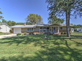 2816 N Vine St, Decatur, IL 62526