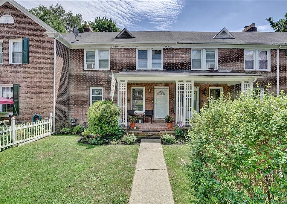 1st image of 16 Bush Ave