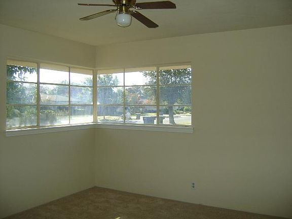 2nd image of 1846 W Dayton Ave
