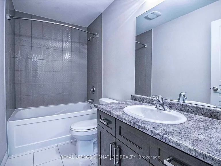 225 Westbank Trl — Photo 18