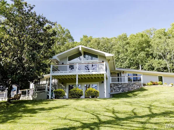 11 Dumaine St, Cape Girardeau, MO 63701