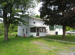 13273 Seneca St, Savannah, NY 13146