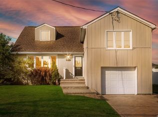 3439 Woodward St, Oceanside, NY