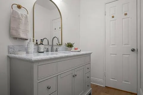3 bed, 1358 sqft, $8,000 — Photo 3