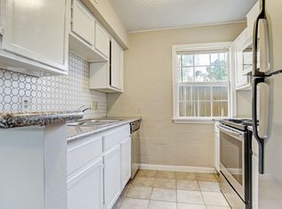 802 Stanford, Houston, TX 77019