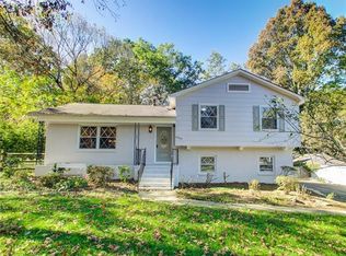 6800 Queensberry Dr, Charlotte, NC 28226