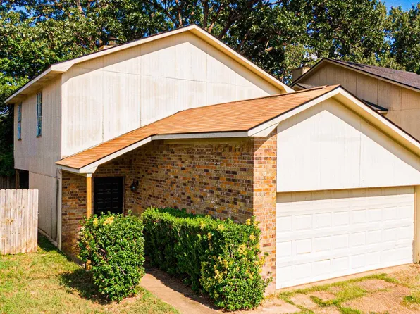 2726 Patio St, Longview, TX 75605